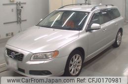 volvo v70 2010 -VOLVO 【杉並 300た1587】--Volvo V70 BB5254W-YY1BW6050A1156946---VOLVO 【杉並 300た1587】--Volvo V70 BB5254W-YY1BW6050A1156946-