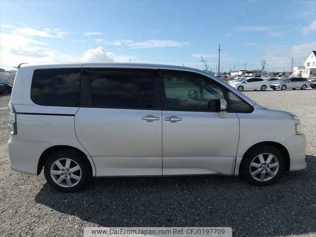 toyota voxy 2009 NIKYO_SM60660 image 1