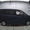 toyota voxy 2010 NIKYO_SM23290 image 25