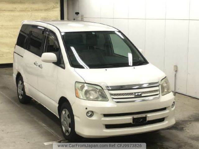 toyota noah 2005 -TOYOTA--Noah AZR60G-0446200---TOYOTA--Noah AZR60G-0446200- image 1