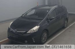 toyota prius-α 2012 CFJ1461658