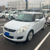 suzuki swift 2012 CFJ1836574 image 2