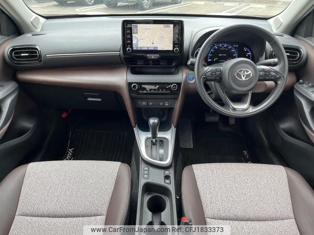 toyota yaris-cross 2020 CFJ1833373 image 2