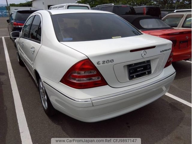 mercedes-benz c-class 2003 -MERCEDES-BENZ--Benz C Class 203042--WDB2030421F469180---MERCEDES-BENZ--Benz C Class 203042--WDB2030421F469180- image 2