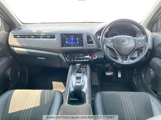 honda vezel 2018 CFJ1716987 image 2