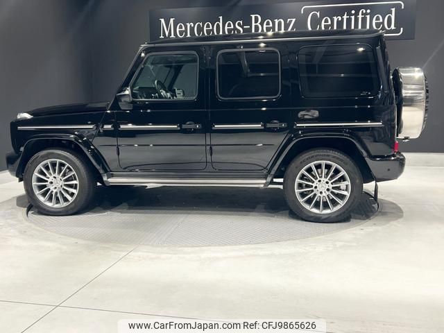 mercedes-benz g-class 2022 quick_quick_463350_W1N4633501X432188 image 2