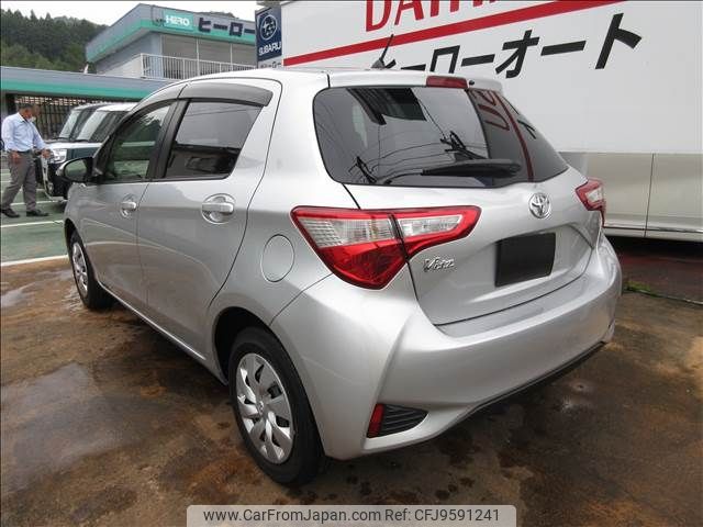 toyota vitz 2017 -TOYOTA--Vitz DBA-KSP130--KSP130-2205587---TOYOTA--Vitz DBA-KSP130--KSP130-2205587- image 2