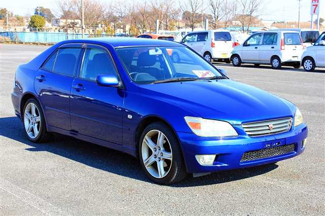 toyota altezza 1999 160229140313 image 1