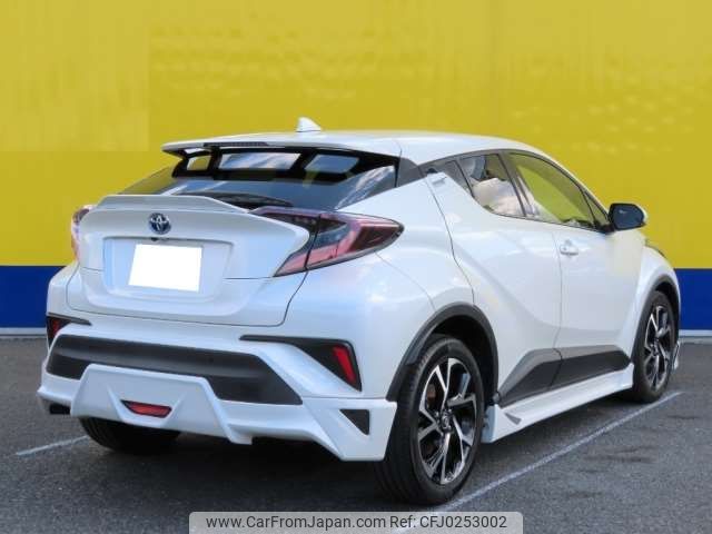 toyota c-hr 2017 -TOYOTA--C-HR DAA-ZYX10--ZYX10-2089590---TOYOTA--C-HR DAA-ZYX10--ZYX10-2089590- image 2