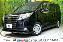 toyota noah 2014 CFJ1644645
