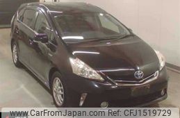 toyota prius-α 2012 CFJ1519729