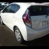 toyota aqua 2016 CFJ8708008 image 2
