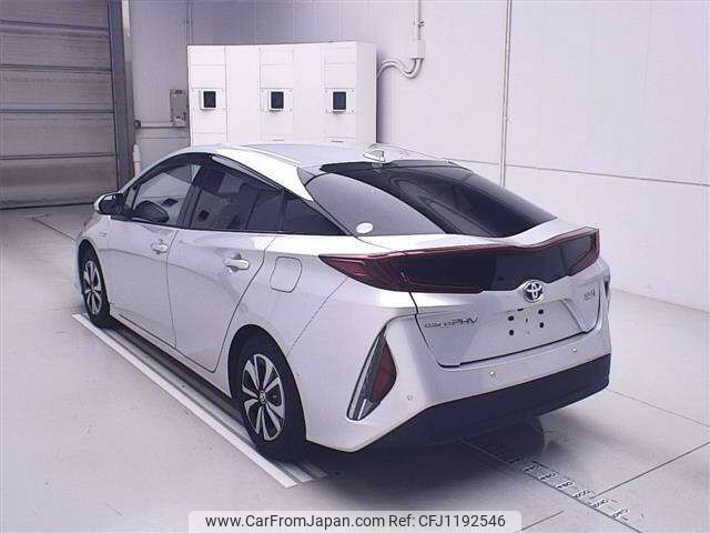 toyota prius-phv 2019 -TOYOTA--Prius PHV ZVW52-3111848---TOYOTA--Prius PHV ZVW52-3111848- image 2