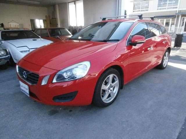 volvo v60 2012 2455216-160083 image 2