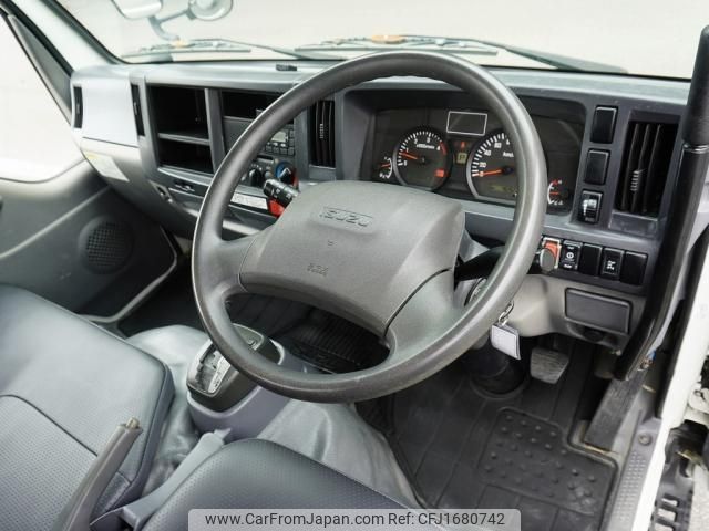 isuzu elf-truck 2018 CFJ1680742 image 2