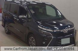 toyota voxy 2020 quick_quick_DBA-ZRR85W_0140185