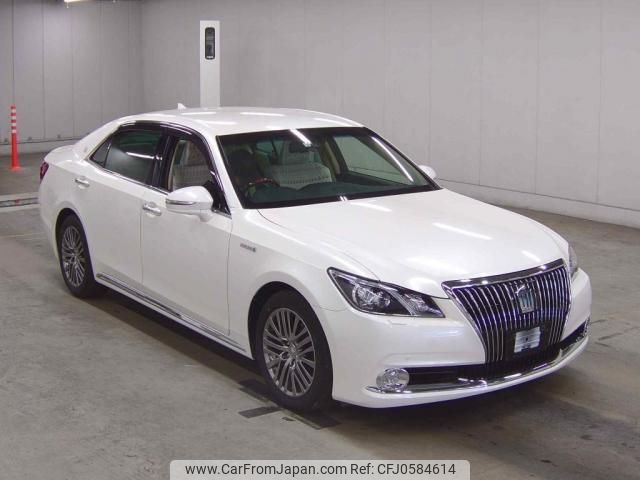 toyota crown-majesta 2014 quick_quick_DAA-GWS214_GWS214-6003519 image 1