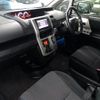toyota voxy 2010 -TOYOTA--Voxy ZRR70W--0335706---TOYOTA--Voxy ZRR70W--0335706- image 16