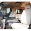 nissan nv350-caravan-van 2016 GOO_JP_700070921030250201002 image 16