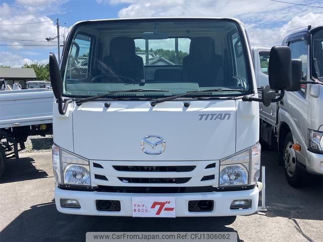 mazda titan 2018 GOO_NET_EXCHANGE_1100943A30250618W007 image 2