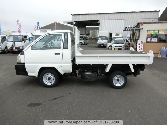 toyota townace-truck 2002 CFJ1738200 image 2