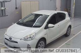 toyota aqua 2014 -TOYOTA 【松本 501ﾓ9323】--AQUA DAA-NHP10--NHP10-6359377---TOYOTA 【松本 501ﾓ9323】--AQUA DAA-NHP10--NHP10-6359377-