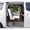 nissan nv350-caravan-van 2017 GOO_JP_700070848530240712001 image 5