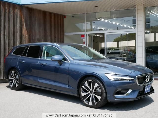volvo v60 2022 quick_quick_5LA-ZB420P2_YV1ZWH1MDN1488871 image 2