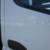 mitsubishi-fuso canter 2017 CFJ1618188 image 27
