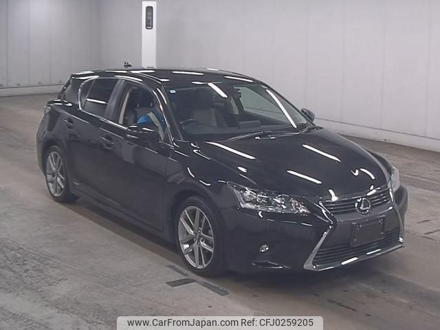 lexus ct 2017 quick_quick_DAA-ZWA10_ZWA10-2304137 image 1