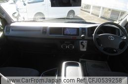 toyota hiace-van 2012 GOO_JP_700040407230241209002