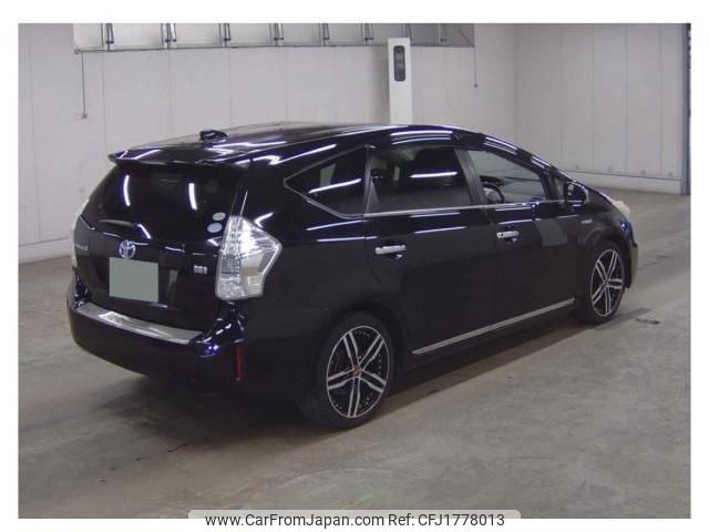 toyota prius-α 2012 CFJ1778013 image 2