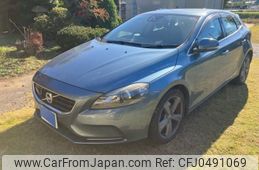 volvo v40 2014 -VOLVO--Volvo V40 DBA-MB4164T--YV1MV485BE2141403---VOLVO--Volvo V40 DBA-MB4164T--YV1MV485BE2141403-