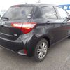 toyota vitz 2017 -TOYOTA--Vitz DAA-NHP130--NHP130-2013326---TOYOTA--Vitz DAA-NHP130--NHP130-2013326- image 2