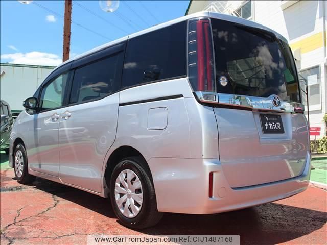 toyota noah 2018 CFJ1487168 image 2