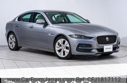 jaguar xe 2019 CFJ1817112