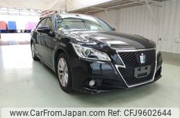 toyota crown-hybrid 2015 ENHANCEAUTO_1_ea280469