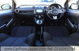 mazda demio 2011 504928-923109