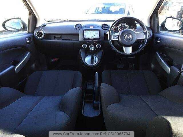 mazda demio 2011 504928-923109 image 1