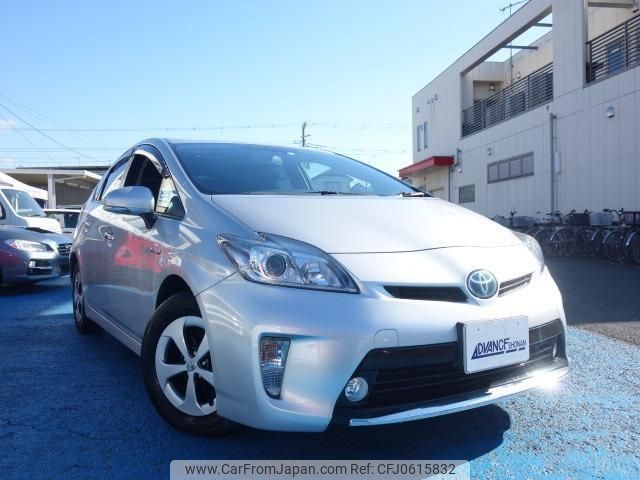 toyota prius 2014 quick_quick_DAA-ZVW30_ZVW30-1841007 image 2