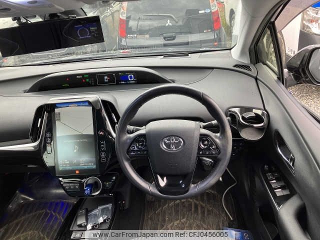 toyota prius-phv 2019 -TOYOTA--Prius PHV DLA-ZVW52--ZVW52-3133617---TOYOTA--Prius PHV DLA-ZVW52--ZVW52-3133617- image 2