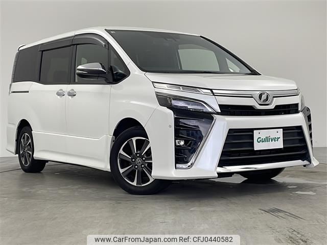 toyota voxy 2018 -TOYOTA--Voxy DBA-ZRR80W--ZRR80-0448245---TOYOTA--Voxy DBA-ZRR80W--ZRR80-0448245- image 1