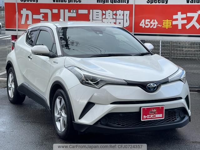 toyota c-hr 2017 GOO_JP_700070667430250205001 image 2