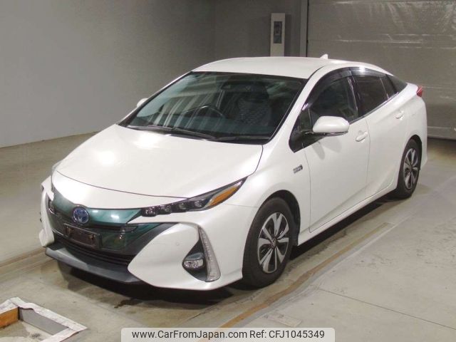 toyota prius-phv 2018 -TOYOTA--Prius PHV ZVW52-3074037---TOYOTA--Prius PHV ZVW52-3074037- image 1
