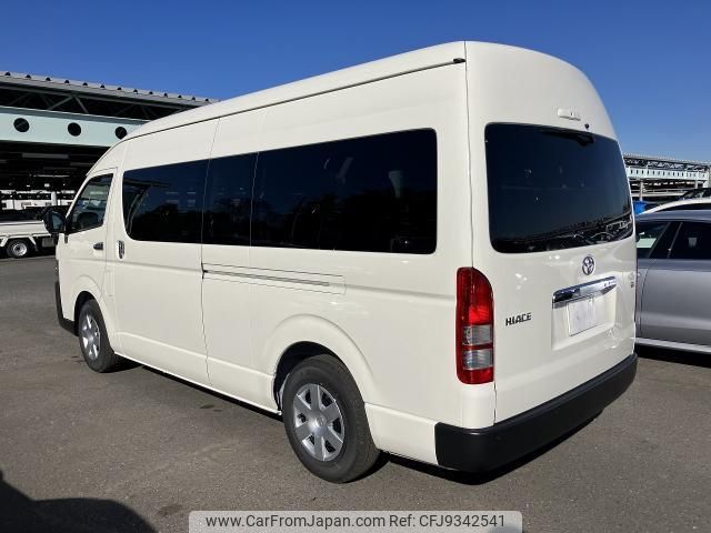 toyota hiace-commuter 2023 quick_quick_3DF-GDH223B_GDH223-2006647 image 2