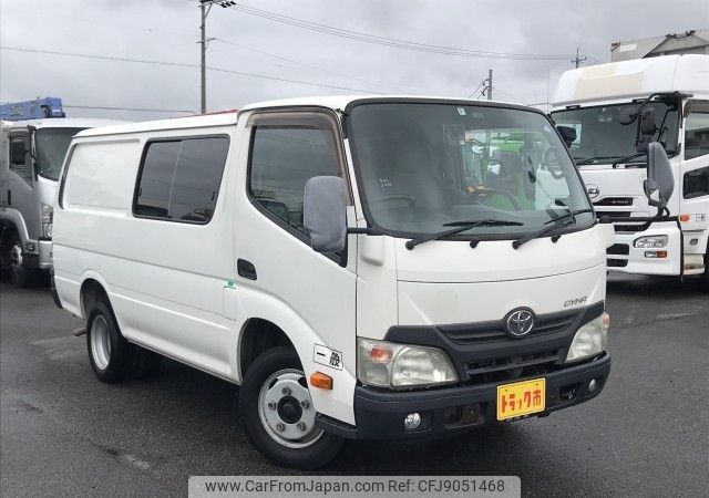 toyota dyna-truck 2013 REALMOTOR_N1023090443F-104 image 2
