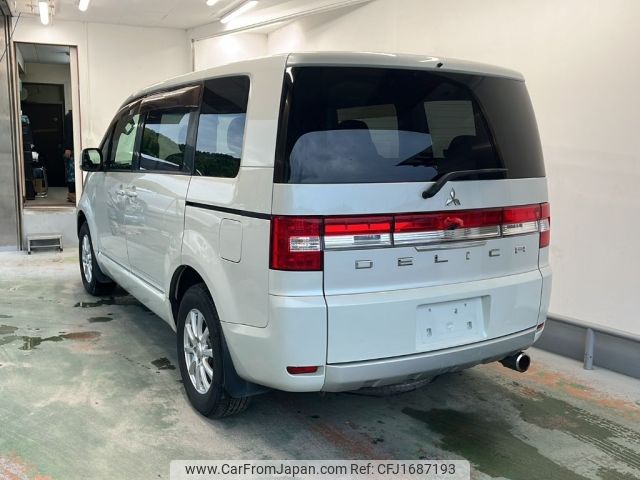 mitsubishi delica-d5 2011 CFJ1687193 image 2