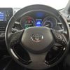 toyota c-hr 2017 REALMOTOR_N9024070035F-90 image 11