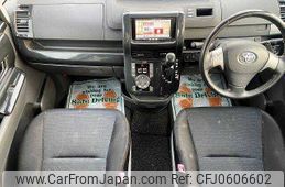 toyota voxy 2009 504928-927057