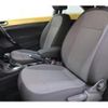 volkswagen the-beetle 2013 quick_quick_16CBZ_WVWZZZ16ZEM621416 image 15